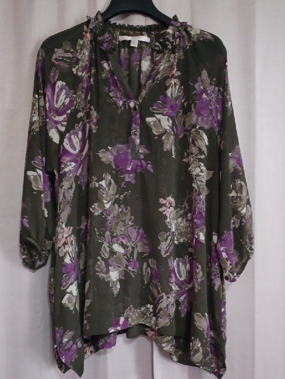 LC Lauren Conrad Green Floral Split Neck Tunic Sheer 3/4 Sleeves Pockets